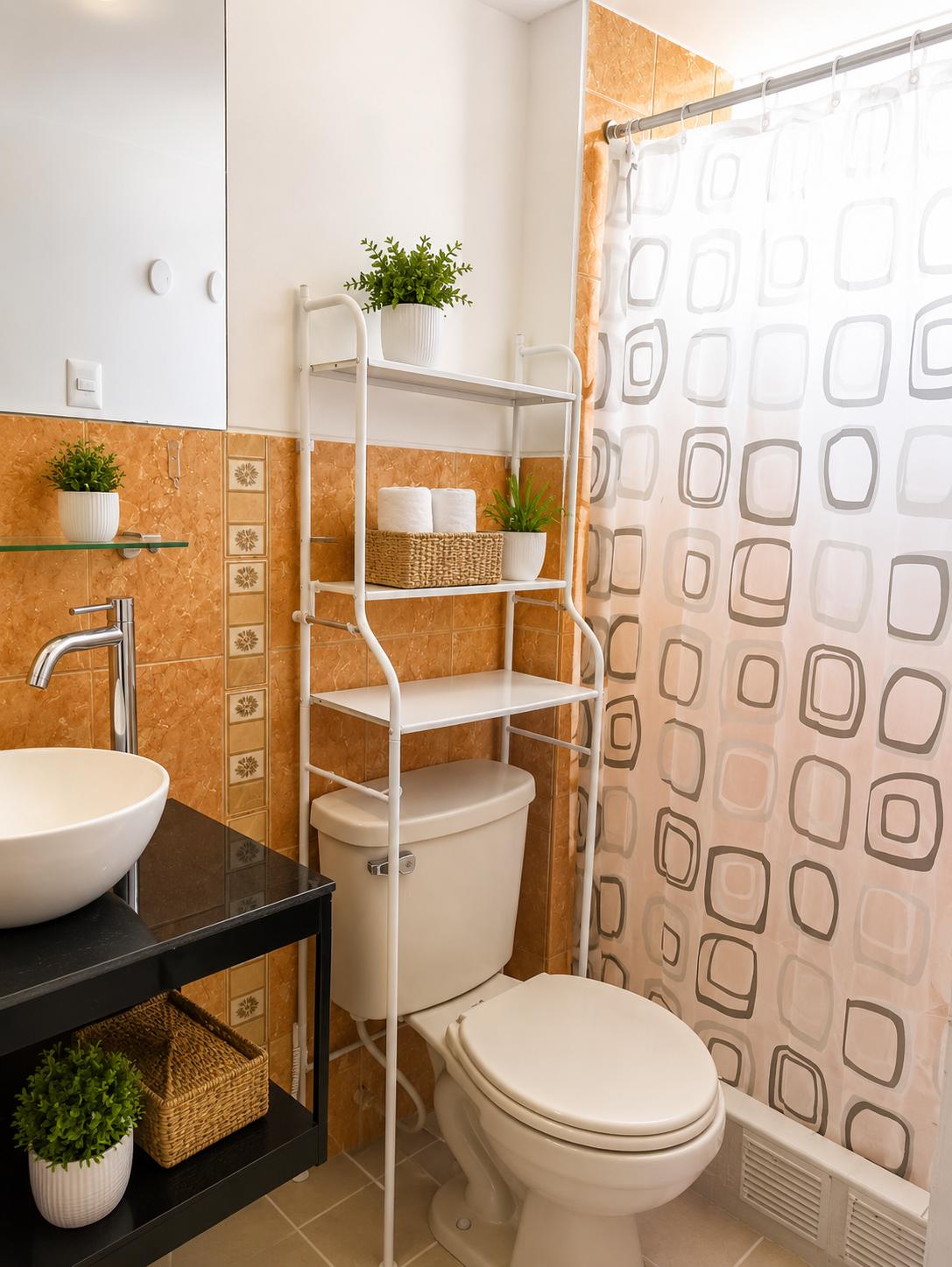 Baño privado de la habitación 301